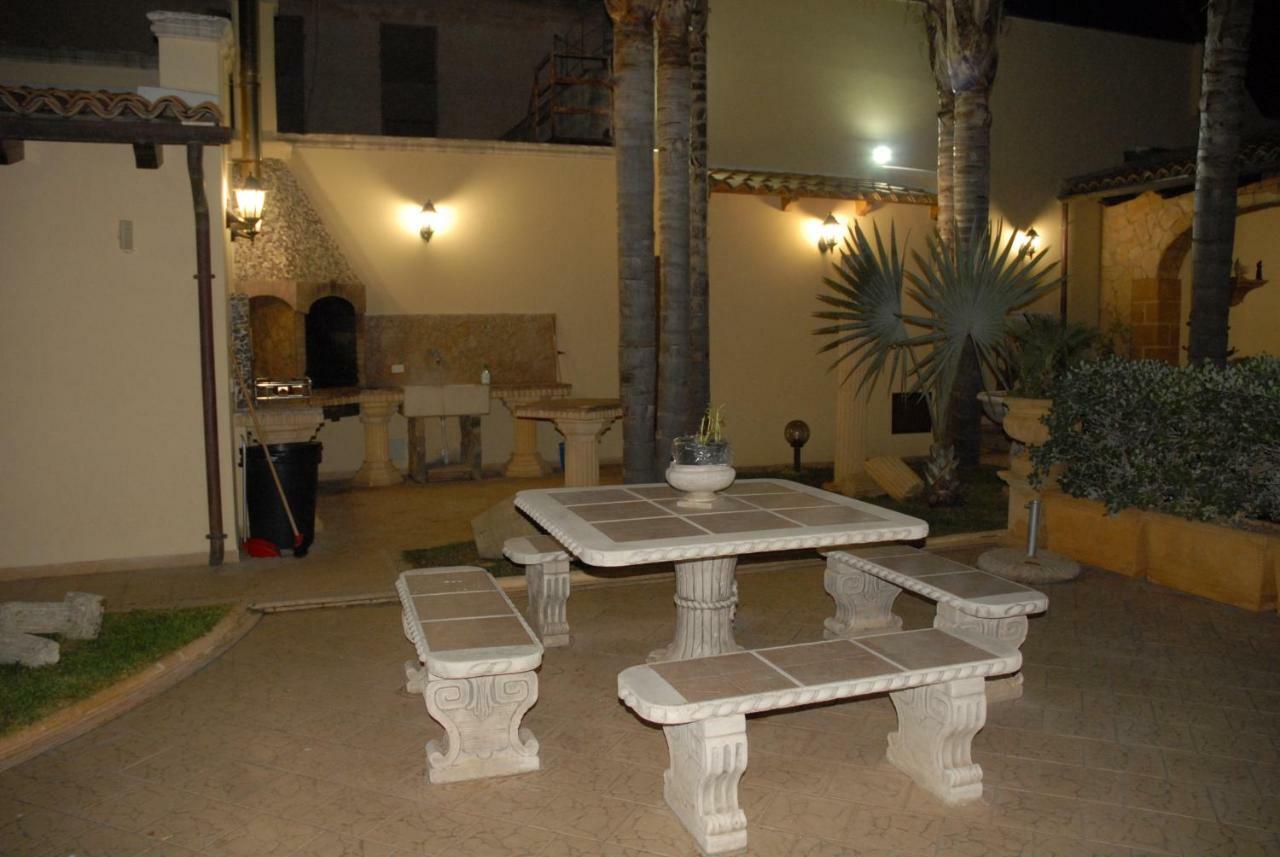 Suite Margarita Mazara del Vallo Kültér fotó
